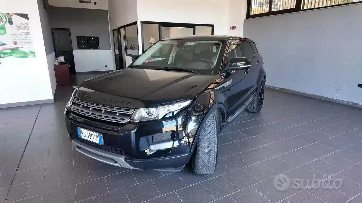 Usata Land Rover Range Rover evoque Pure 150 CV (110 kW) 2011 Nero SUV
