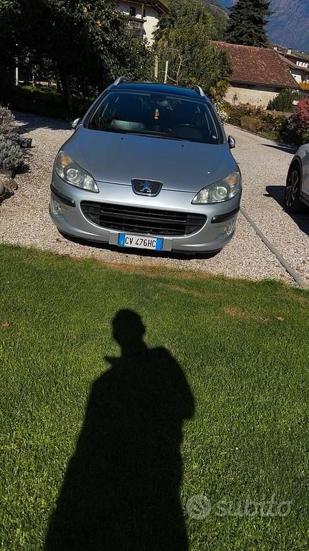 Grigio Usata 2005 Peugeot 407 Sport Station wagon | 3200 € (Buon prezzo) - Immagine 1/4