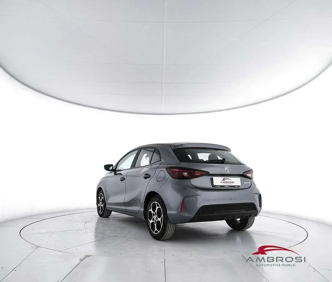 Usata MG MG3 Comfort 116 CV (85 kW) 2025 Grigio Utilitaria