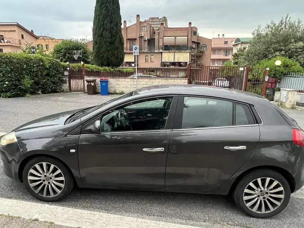 Usata Fiat Bravo Street 120 CV (88 kW) 2012 Utilitaria