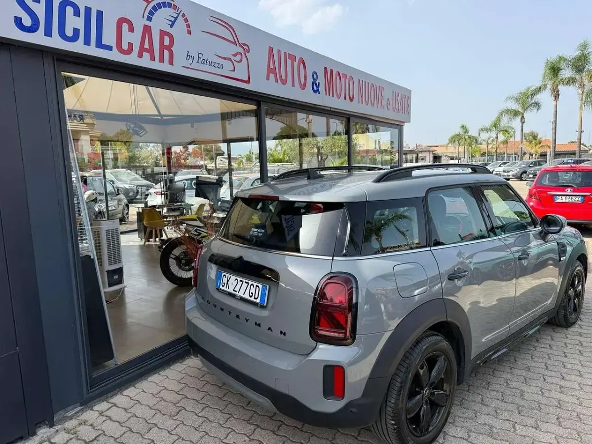Usata Mini Countryman 116 CV (85 kW) 2022 Grigio finanza SUV