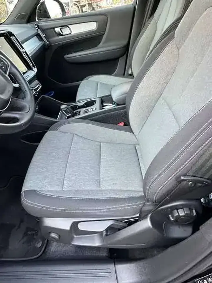 Usata Volvo XC40 179 CV (131 kW) 2020 Nero SUV