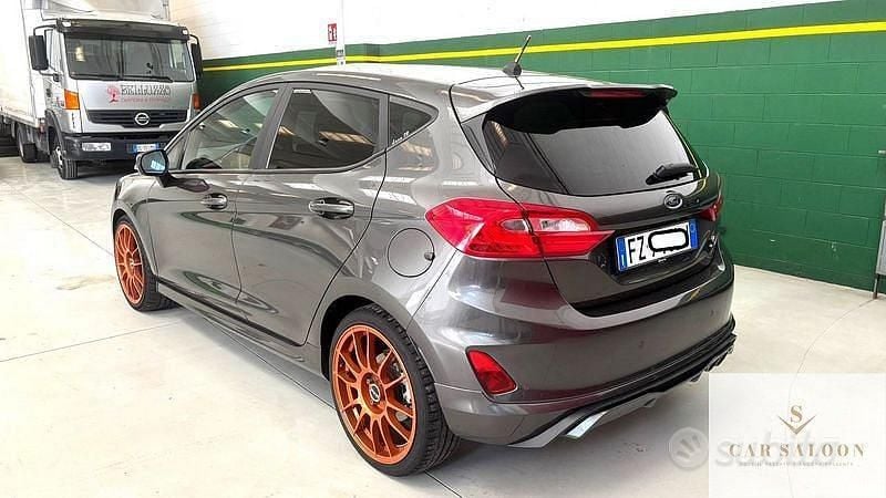 Usata Ford Fiesta ST 200 CV (147 kW) 2019 Grigio Utilitaria