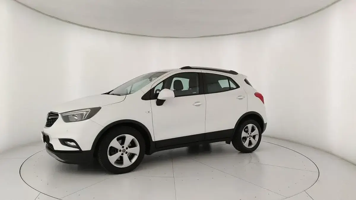 Usata Opel Mokka X 140 CV (102 kW) 2017 Bianco SUV