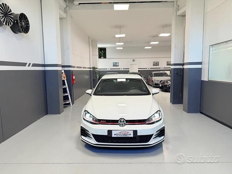 Usata VW Golf VII GTI 245 CV (180 kW) 2019 Bianco Berlina