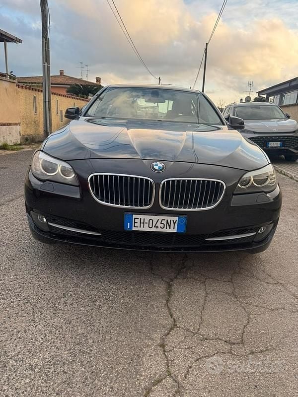 Usata BMW 523 2011 Nero Berlina