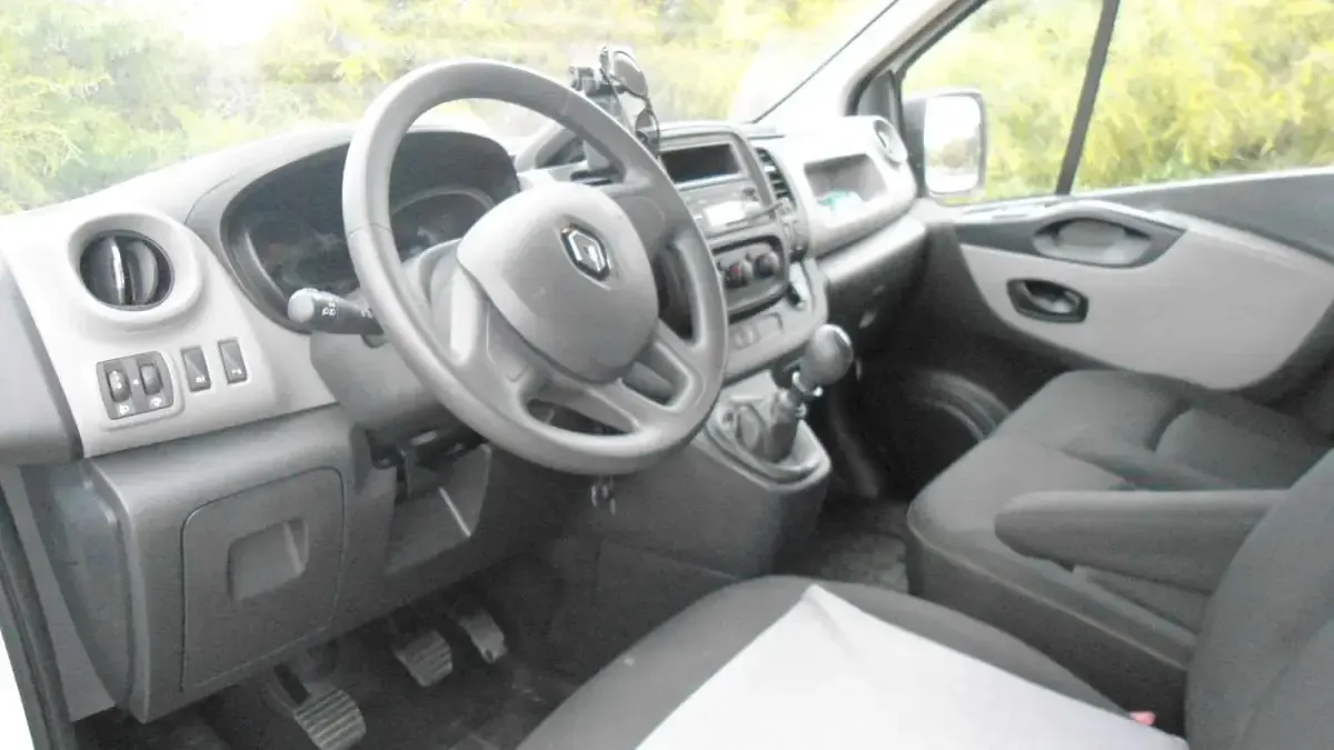 Usata Renault Trafic 125 CV (91 kW) 2018 Bianco Monovolume