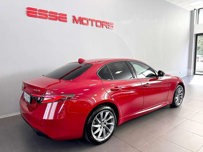 Usata Alfa Romeo Giulia Sprint 280 CV (205 kW) 2023 Rosso Berlina