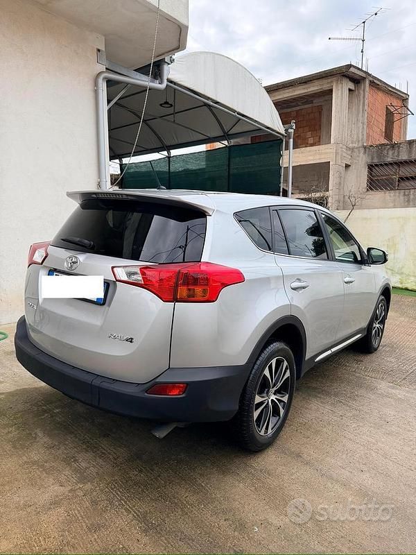 Usata Toyota RAV4 Style 2015 Grigio SUV