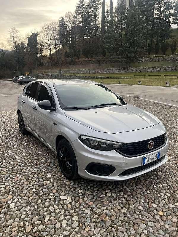 Usata 2020 Fiat Tipo Street Tre volumi | 12.999 € (Buon prezzo) - Immagine 1/4