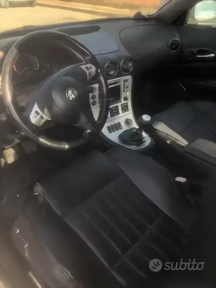 Usata Alfa Romeo 166 185 CV (136 kW) 2007 Grigio Berlina