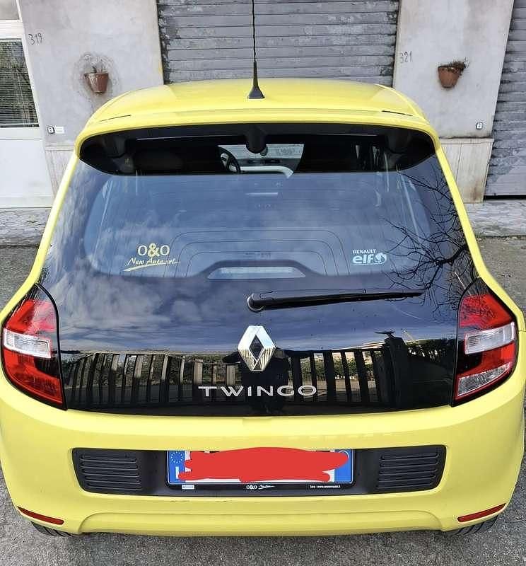 Usata Renault Twingo Life 69 CV (50 kW) 2016 Utilitaria