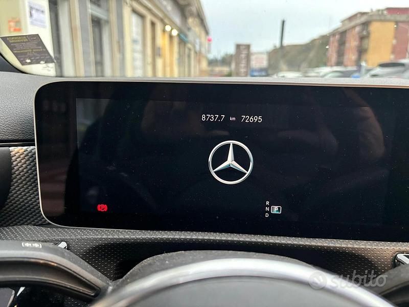Usata Mercedes A180 136 CV (100 kW) 2019 Nero Berlina