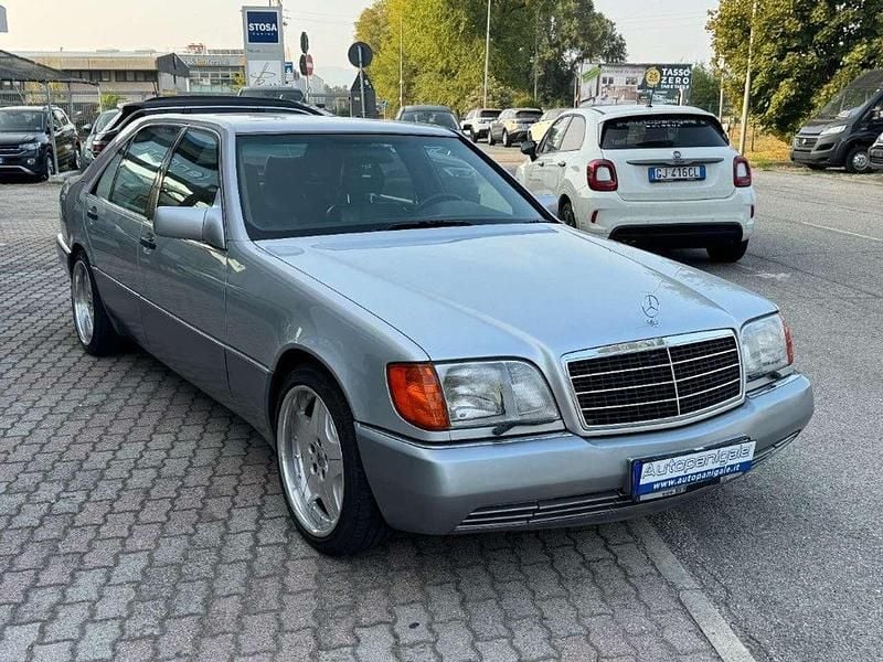 Usata Mercedes S600 408 CV (300 kW) 1991 Argento Berlina