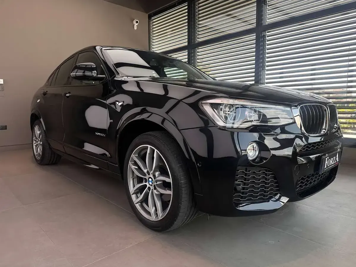 Usata BMW X4 M Sport 190 CV (139 kW) 2018 Nero metallizzato SUV