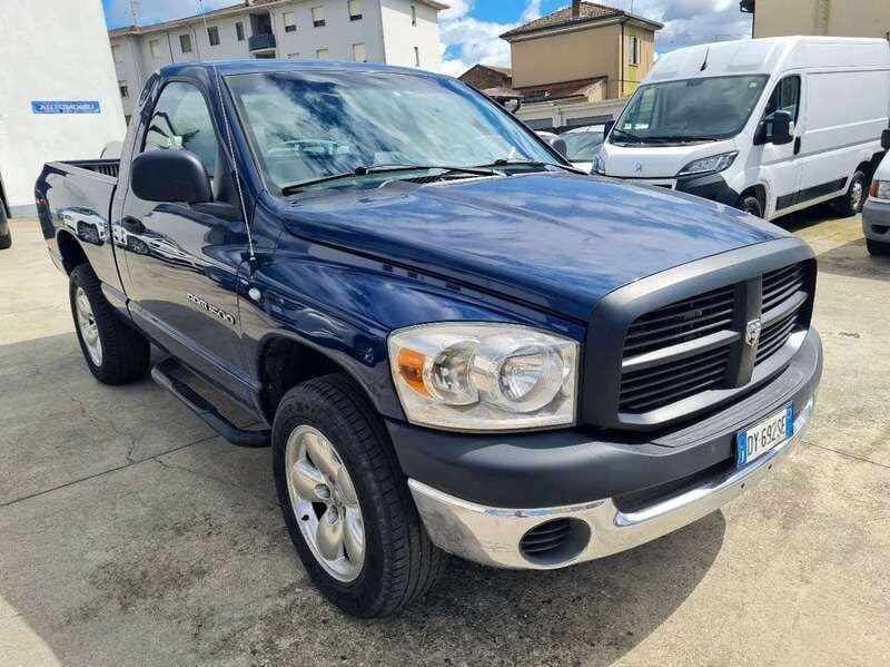 Usata Dodge Ram 238 CV (175 kW) 2007 Blu/azzurro Pick-up