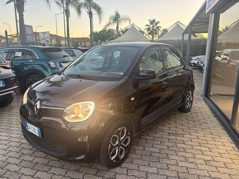 Usata Renault Twingo Urban Night 65 CV (47 kW) 2024 Nero Utilitaria