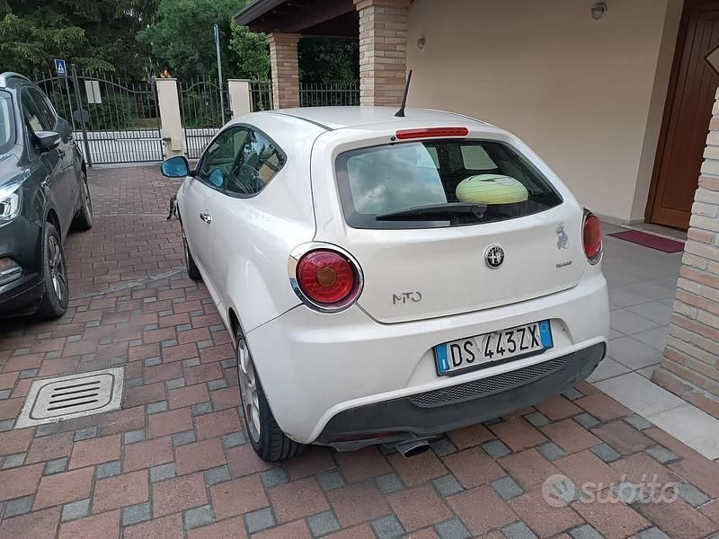 Begagnad Alfa Romeo MiTo 120 HK (88 kW) 2008 Vit Halvkombi