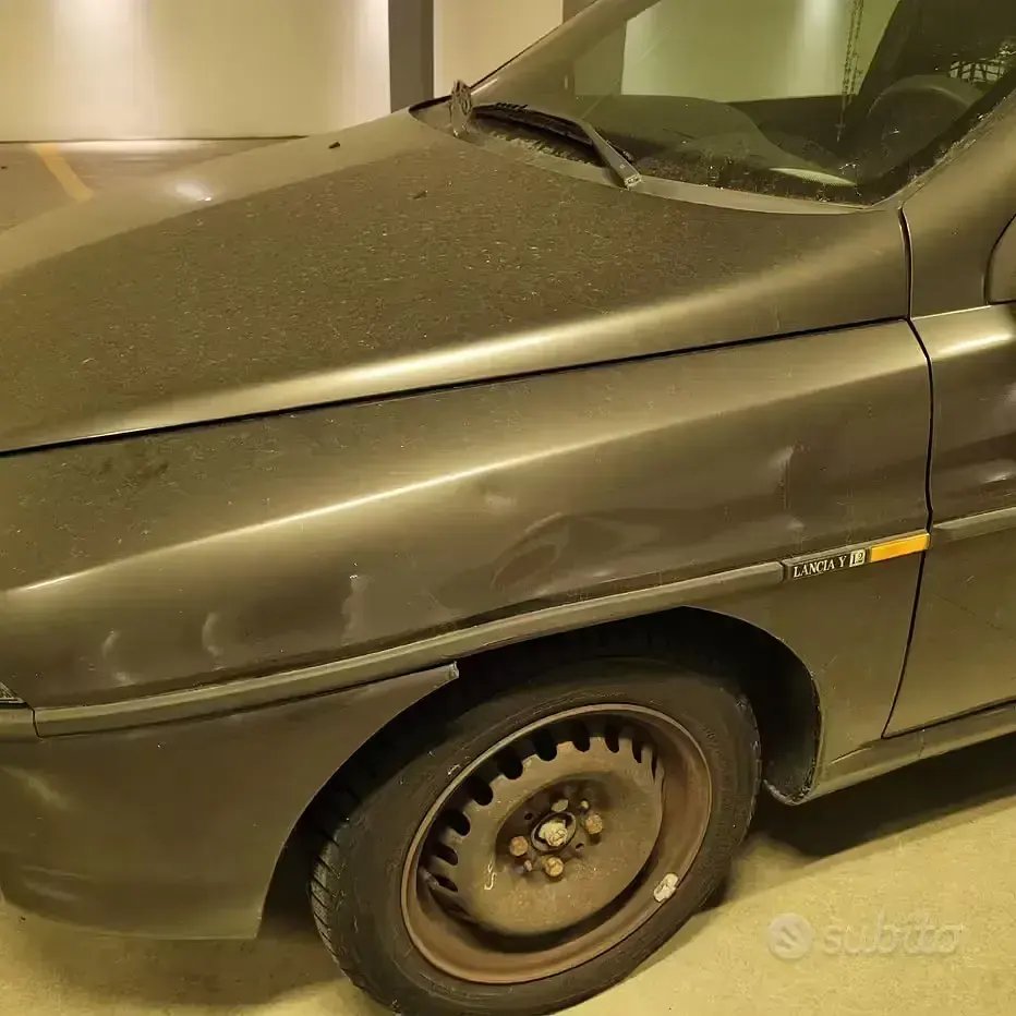 Usata Lancia Ypsilon 1996 Utilitaria