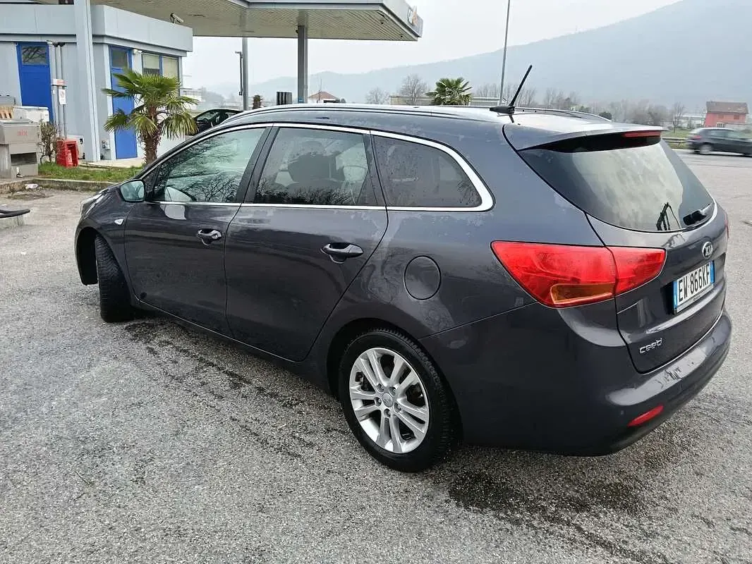 Usata Kia Ceed LX 90 CV (66 kW) 2014 Utilitaria