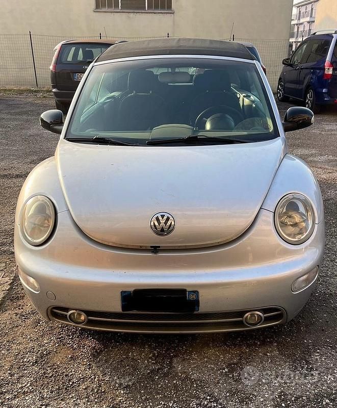 Usata VW New Beetle 2004 Grigio Utilitaria
