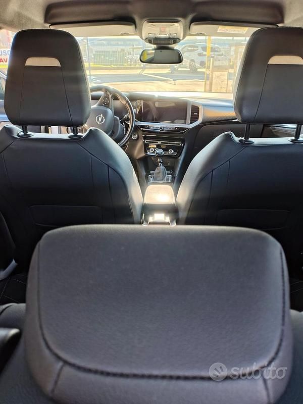Usata Opel Mokka Ultimate 130 CV (95 kW) 2022 Grigio SUV