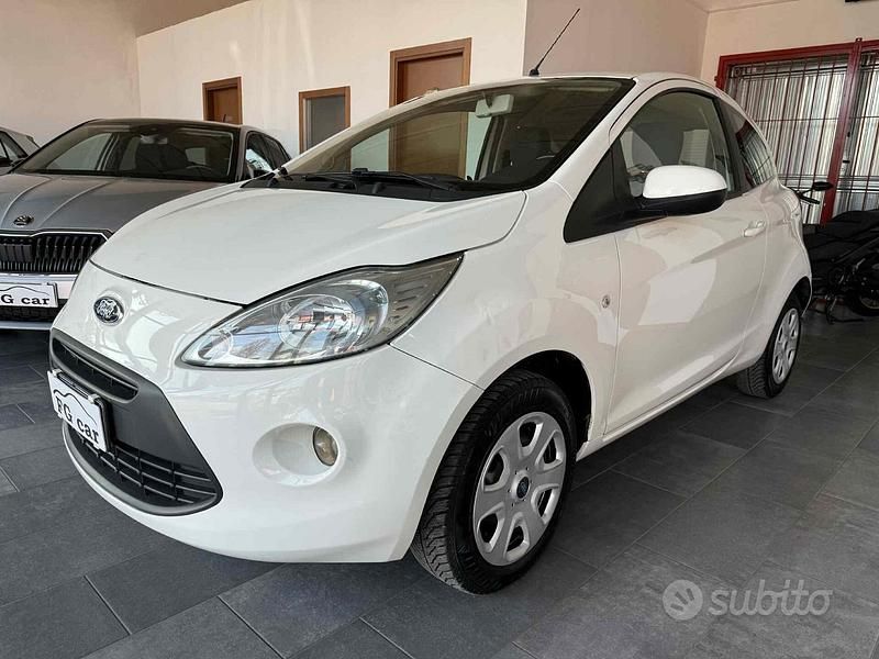 Usata Ford Ka Individual 69 CV (50 kW) 2014 Bianco Utilitaria