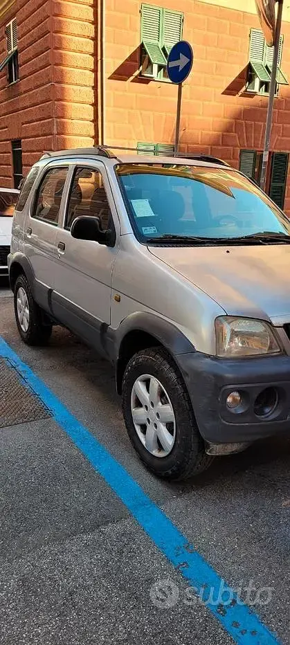 Usata Daihatsu Terios 86 CV (63 kW) 2003 Grigio SUV