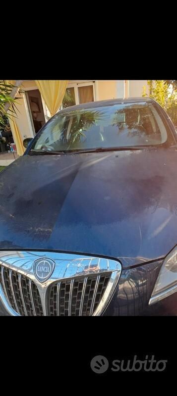 Usata Lancia Delta 2009 Blu Utilitaria