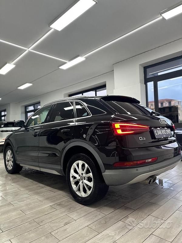 Usata Audi Q3 Business Plus 150 CV (110 kW) 2015 Nero SUV