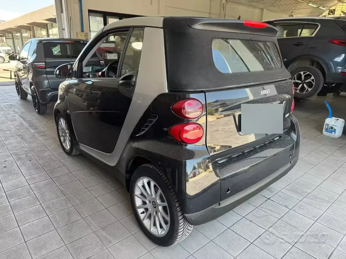 Usata Smart ForTwo Cabrio 71 CV (52 kW) 2009 Nero Cabrio