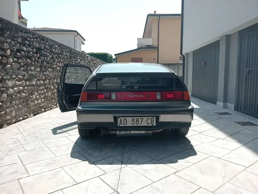 Usata Honda CR-X 131 CV (96 kW) 1990 Grigio Utilitaria