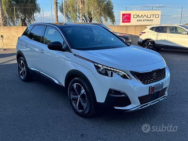 Usata Peugeot 3008 GT-line 130 CV (95 kW) 2018 Bianco SUV