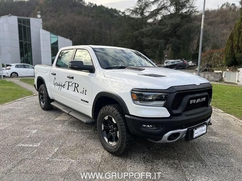 Usata Dodge Ram 401 CV (294 kW) 2024 Bianco Pick-up
