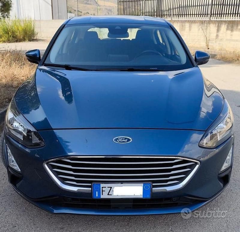 Usata Ford Focus 120 CV (88 kW) 2020 Blu Berlina