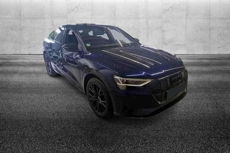 Usata Audi e-tron S-Line 230 kW (313 CV) 2022 Blu/azzurro SUV