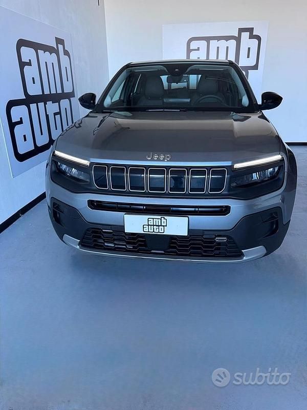 Usata Jeep Avenger Altitude 100 CV (73 kW) 2024 Grigio SUV