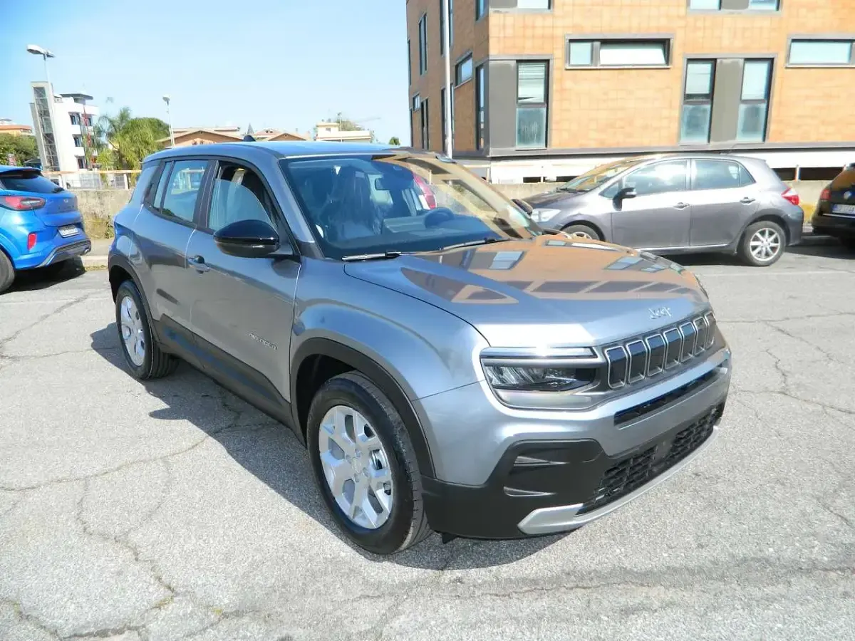 Nuova Jeep Avenger Altitude 101 CV (74 kW) 2025 Vari colori SUV