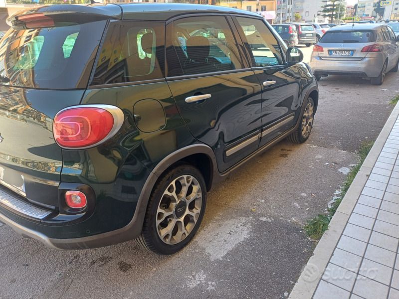 Usata Fiat 500L Trekking 85 CV (62 kW) 2015 Verde Monovolume