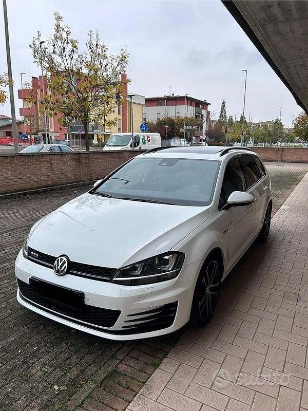 Usata VW Golf VII GTD 184 CV (135 kW) 2016 Bianco Station wagon