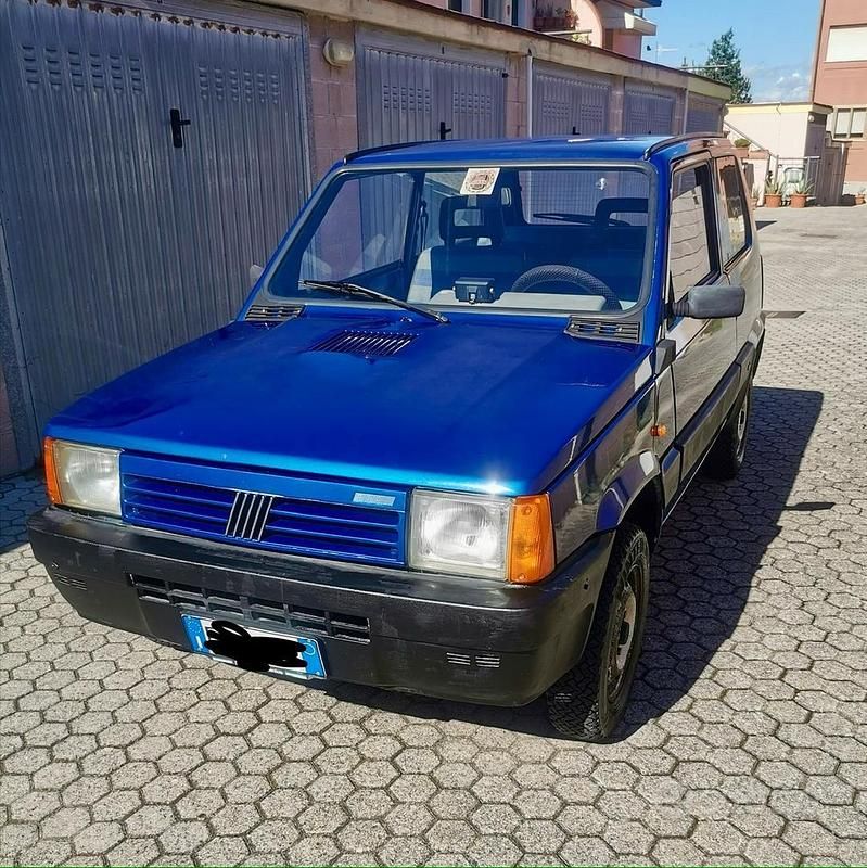 Blu Usata 1994 Fiat Panda 4x4 Club Due volumi | 5000 € - Immagine 1/4