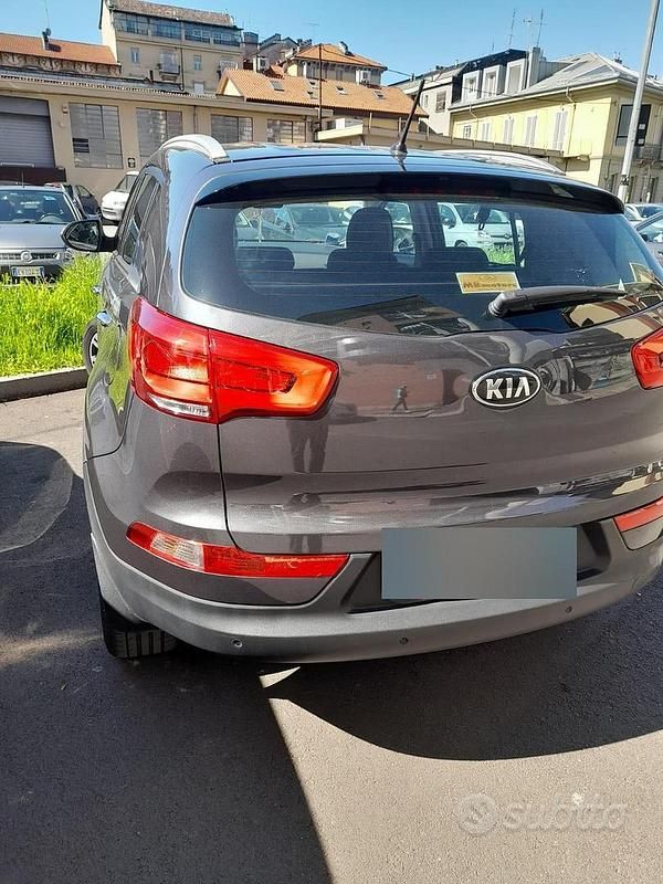 Usata Kia Sportage 116 CV (85 kW) 2015 Grigio SUV