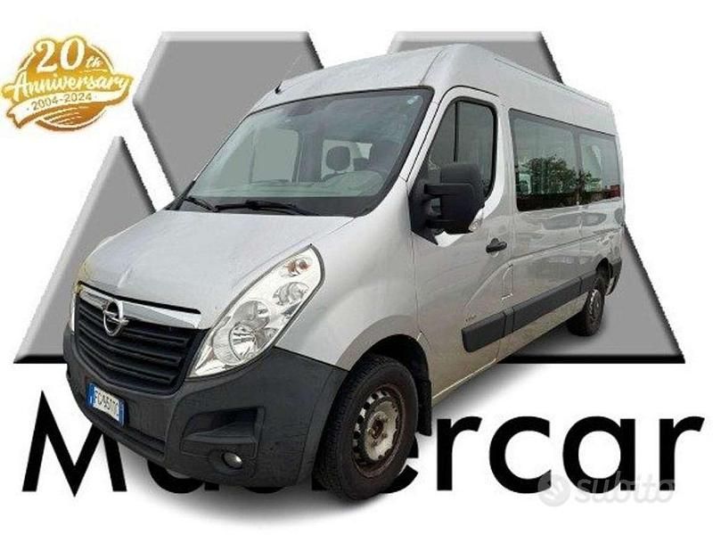 Usata Renault Master 145 CV (106 kW) 2016 Blu/azzurro Furgone
