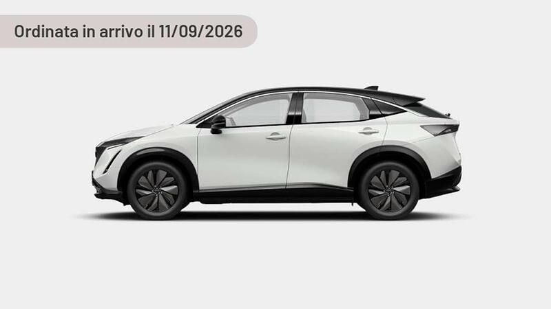 Usata Nissan Ariya 44 kW (61 CV) 2024 Argento SUV