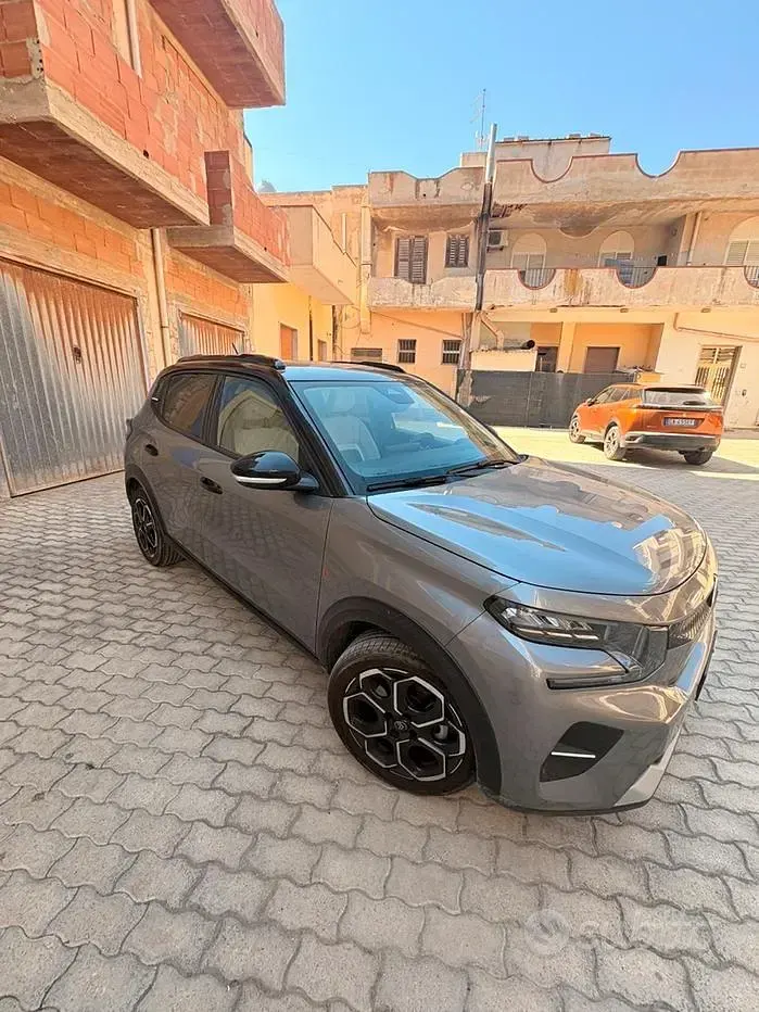 Usata Citroën C3 101 CV (74 kW) 2025 Grigio SUV
