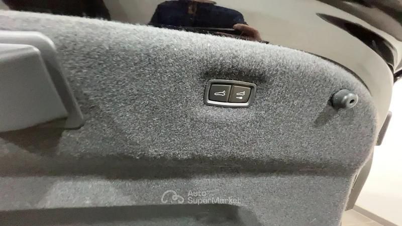 Usata Porsche Taycan Turbo S 141 kW (193 CV) 2020 Nero Berlina