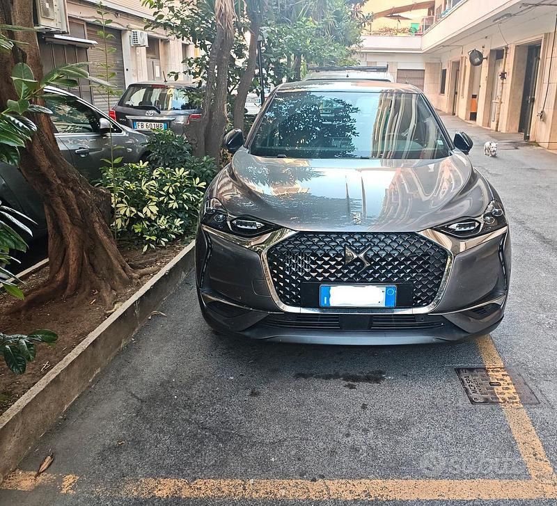 Grigio Usata 2021 DS Automobiles DS3 Crossback So Chic SUV | 15.000 € (Buon prezzo) - Immagine 1/4