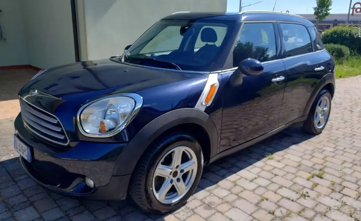 Usata Mini Cooper D Countryman 111 CV (81 kW) 2012 Blu/azzurro SUV