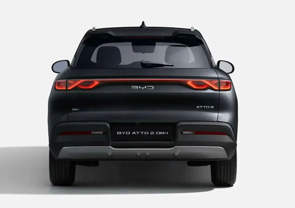 Nuova BYD Atto 2 Boost 212 CV (155 kW) 2026 Obsidian black SUV