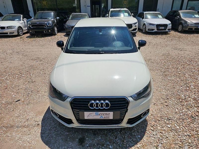 Usata Audi A1 Ambition 90 CV (66 kW) 2013 Bianco Berlina